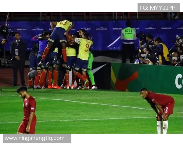 精彩对决直播哥伦比亚与卡塔尔足球赛全程回顾与精彩瞬间分享 精彩对决直播哥伦比亚与卡塔尔足球赛全程回顾与精彩瞬间分享